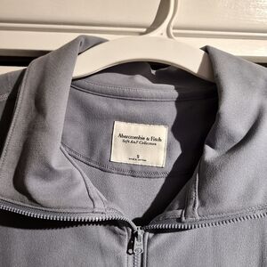 Abercrombie & Fitch Soft Collection Half-Zip